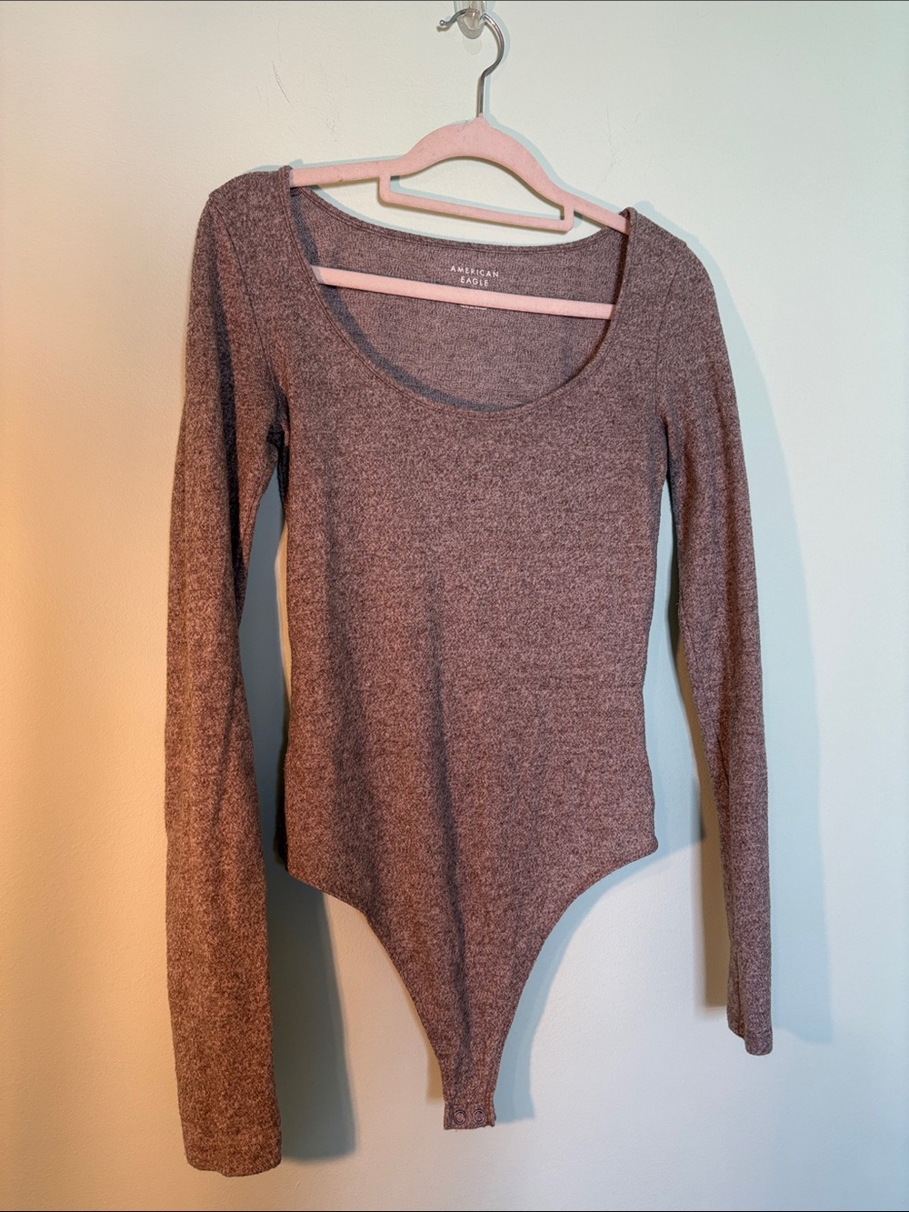American Eagle Outfitters Dusty Gray/Green Long-Sleeve Scoop Neck Bodysuit